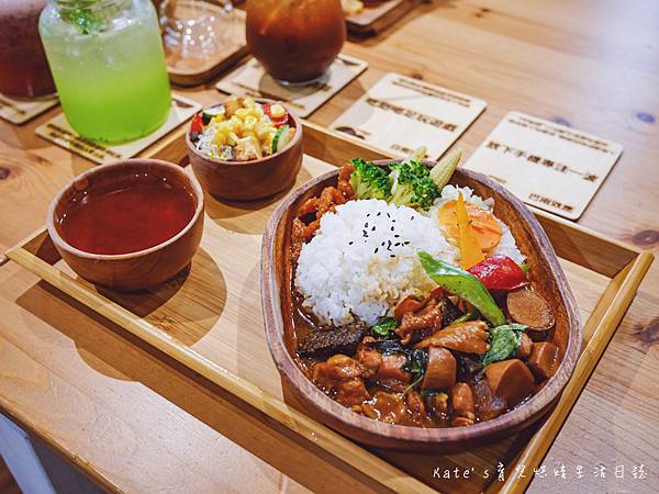 玩逗樹桌遊咖啡 玩逗樹南京三民店 玩逗樹消費 玩逗樹菜單 玩逗樹包場 玩逗樹桌遊餐廳 桌遊餐廳推薦 玩逗樹親子餐廳31.jpg