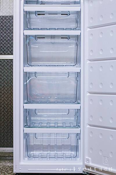 美國富及第 Frigidaire 260L 低溫無霜冷凍櫃 FPFU10F4RWN 直立式冷凍櫃推薦 富及第無霜直立式冷凍櫃9.jpg