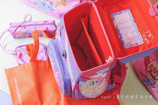 Tiger Family兒童護脊書包 台灣品牌國小書包 護脊書包推薦 TigerFamily兒童護脊書包評價 TigerFamily兒童護脊書包好嗎 護脊書包比較12.jpg