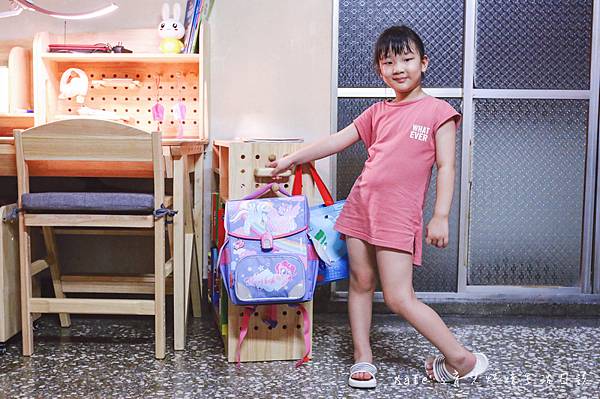 環安好好學成長桌椅組 環安實木家具成長書桌椅 好好學成長桌椅組旗艦組開箱 成長書桌椅推薦 環安好好學書桌 環安好好學成長桌椅組評價8.jpg