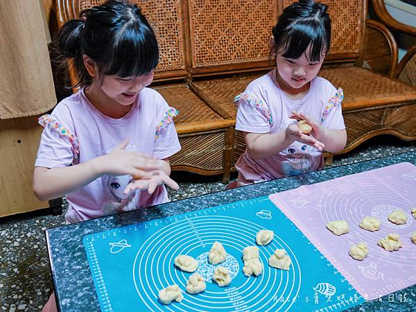 法國諾牧心無鹽發酵奶油 小布利食譜 簡單麵包食譜 免基發麵包 親子烘焙 法國發酵奶油 諾曼第發酵奶油1.jpg