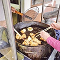 三重車路頭街40年老店 三重車路頭街雙胞胎 三重車路頭街甜甜圈2.jpg