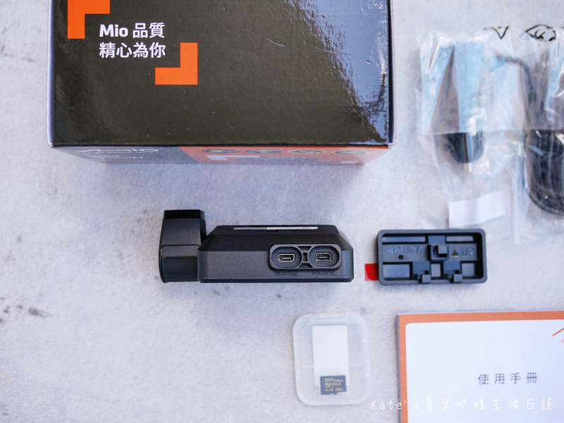 Mio MiVue™ 955W+E60 安全預警六合一 GPS WIFI 雙鏡頭行車記錄器12.jpg