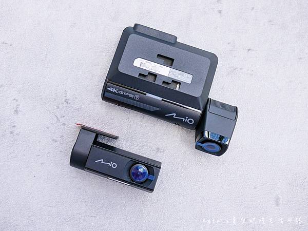 Mio MiVue™ 955W+E60 安全預警六合一 GPS WIFI 雙鏡頭行車記錄器20.jpg