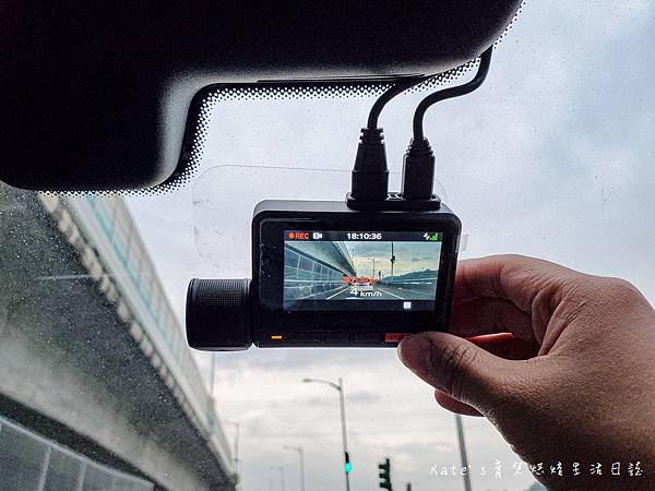 Mio MiVue™ 955W+E60 安全預警六合一 GPS WIFI 雙鏡頭行車記錄器33.jpg