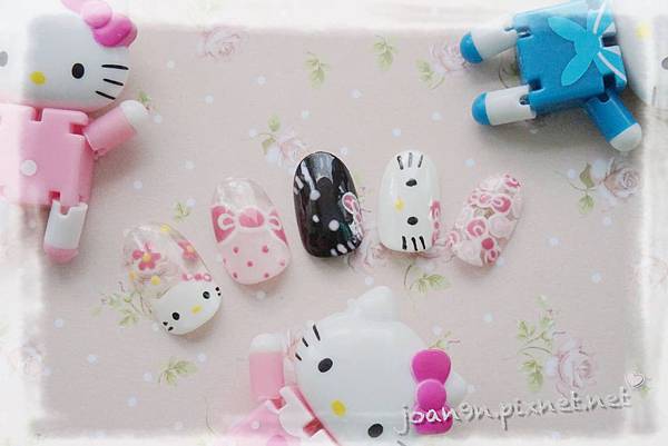 《DIY凝膠指彩》HELLO KITTY巨星登場