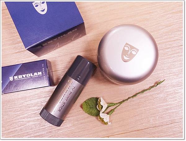 KRYOLAN06.jpg