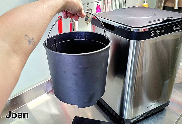 20221112_161118.jpg SANSUI山水 智能熱烘除臭4L廚餘機