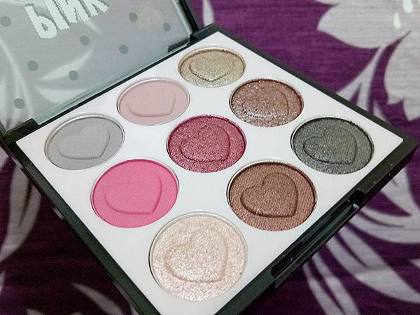 pinkskull (8).jpg pinkskull (8).jpg