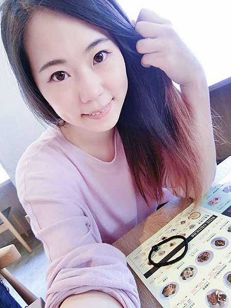 【保養】超越昨日更透亮 ♥ 寶拉珍選～青春光采美白精華液
