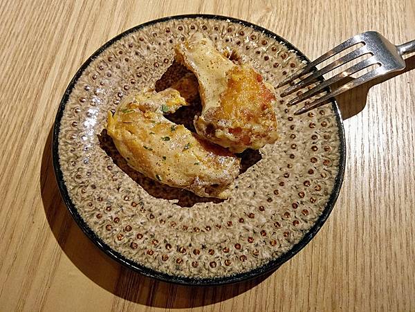 【食記】GUMGUM Beer &amp; Wings 啤酒與雞翅～餐酒館 / 台北包場