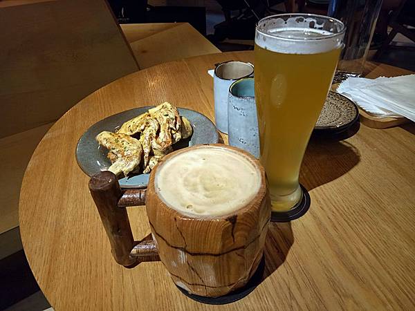 【食記】GUMGUM Beer &amp; Wings 啤酒與雞翅～餐酒館 / 台北包場