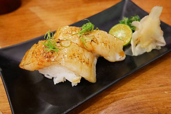 1000499.jpg 1000499.jpg