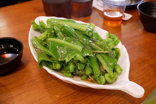 1000497.jpg 1000497.jpg