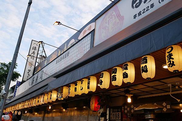 1000483.jpg 1000483.jpg