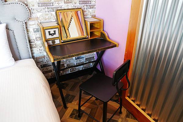 【高雄】冒煙的喬「就是公寓旅店」｜新美式工業風讓我目不轉睛！