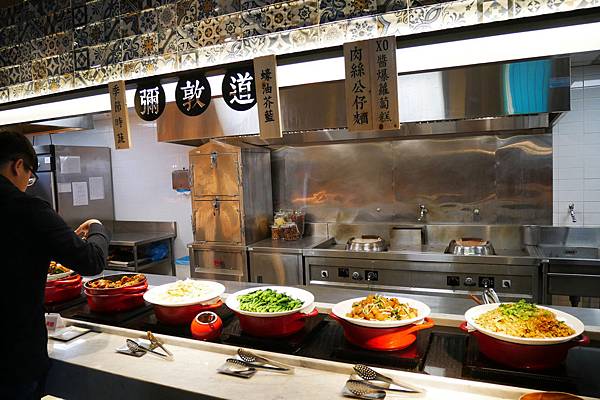 1010946.jpg 1010946.jpg