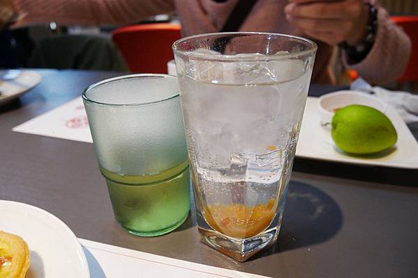 1010973.jpg 1010973.jpg