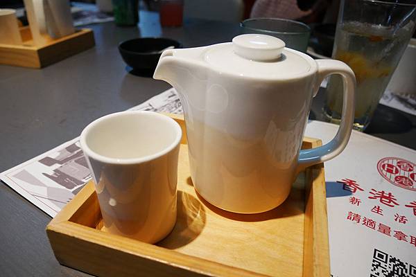 1010980.jpg 1010980.jpg