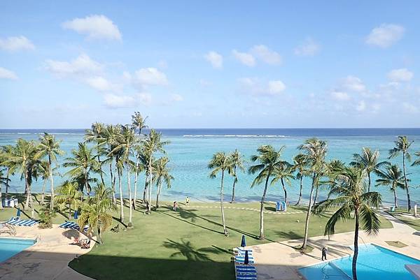 【關島】Fiesta Resort Guam 悅泰飯店 | 杜夢灣高CP值首選，舒服寬敞，隨時隨地漫步海灘