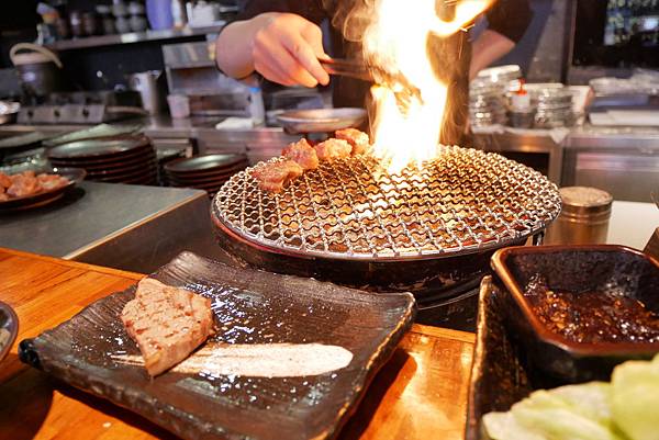 1050570.jpg 1050570.jpg