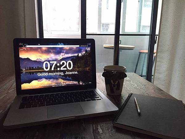 computer notebook and mug original.jpg computer notebook and mug original.jpg