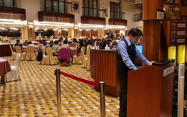 [嘉義] 阿里山賓館(下) - 阿里山賓館觀景台看雲海 - 