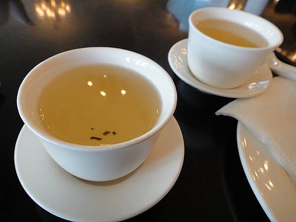 吃東西不配水會死