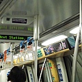 這台捷運比較舊