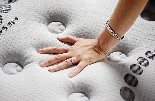 【Dazo】[加厚型]透氣強化+天絲棉+銀離子針織布獨立筒床墊.jpg
