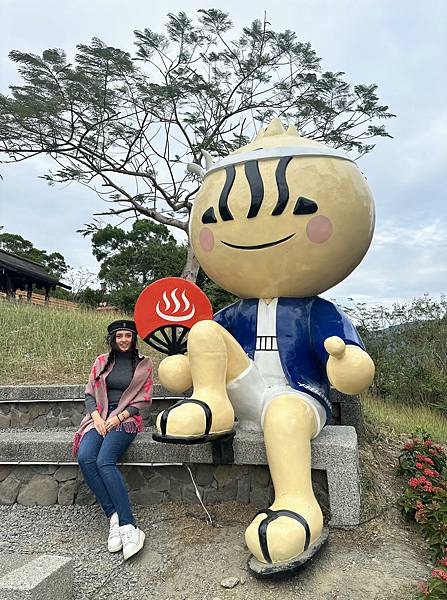 ✨網美燈光景點✨【四重溪溫泉公園】近距離與水豚君互動🤩