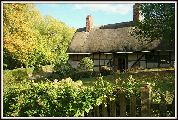 Anne Hathaways Cottage003