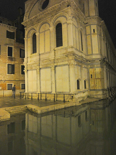 Venice 004 夜晚.jpg