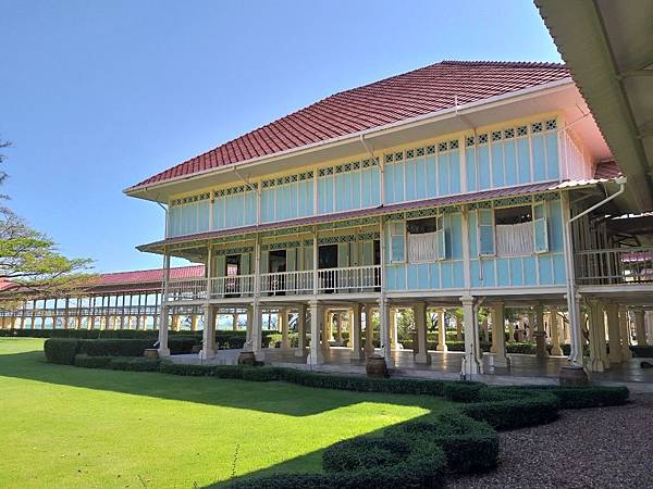 line_93309308778160.jpg line_93309308778160.jpg