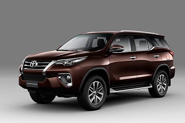 Toyota Fortuner 2019 03.jpg Toyota Fortuner 2019 03.jpg