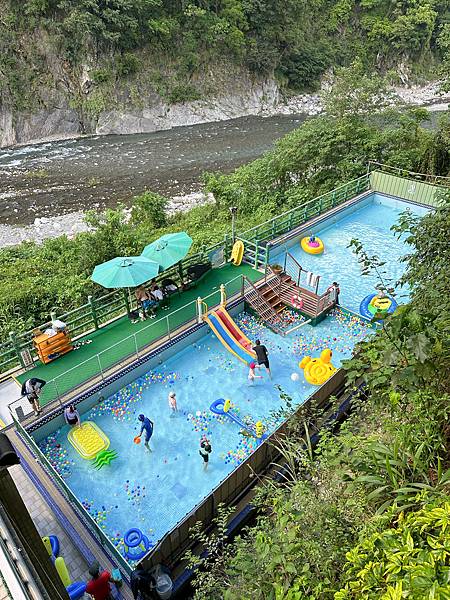 台中住宿推薦統一渡假村-台中谷關館 真的比你想的還要好玩