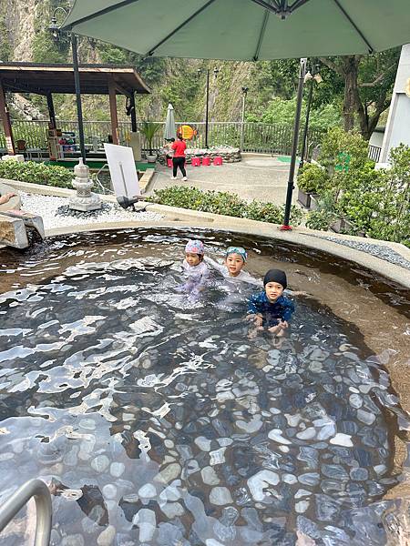 台中住宿推薦統一渡假村-台中谷關館 真的比你想的還要好玩