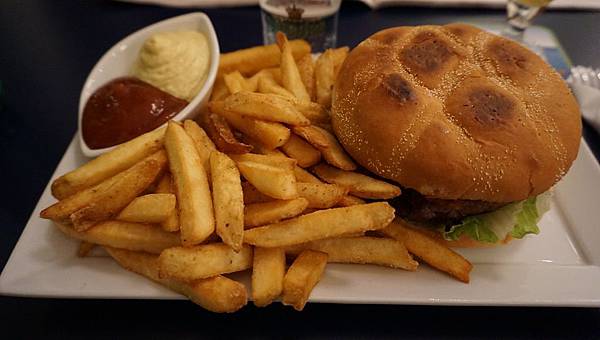 DSC04834.JPG DSC04834.JPG