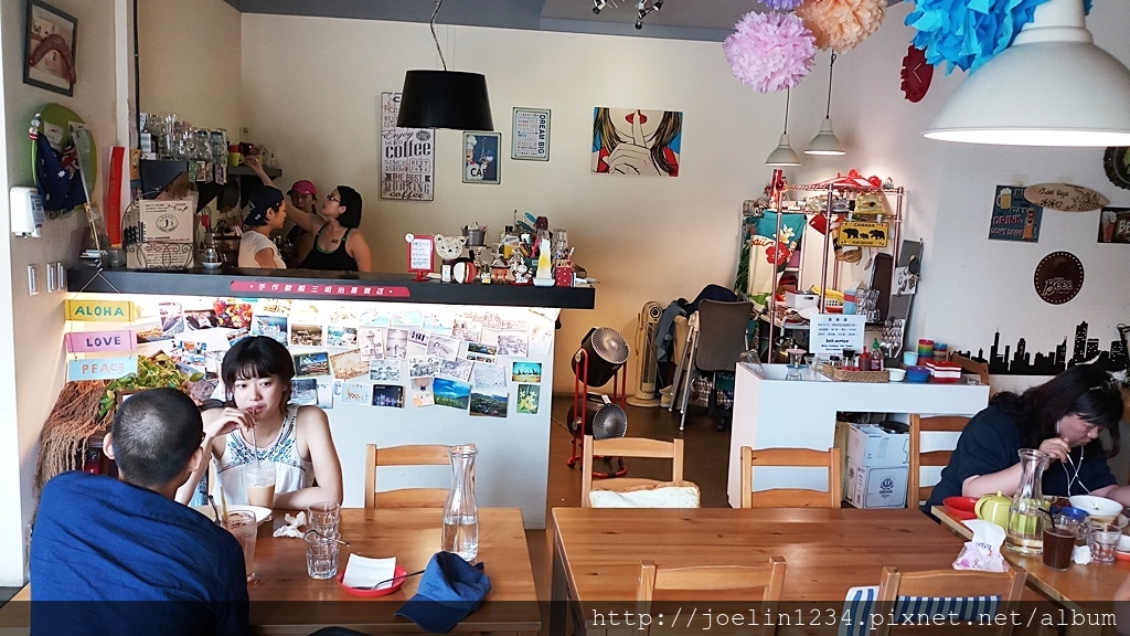 JEatCafe_20180526_142200.jpg