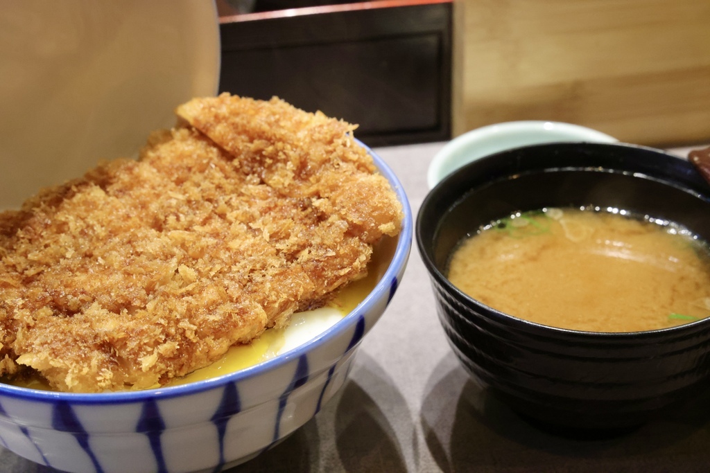 1Z2AE9590.JPG 1Z2AE9590.JPG