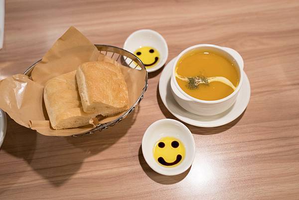 [食記] 台北大安區 蝸牛義大利餐廳敦南店