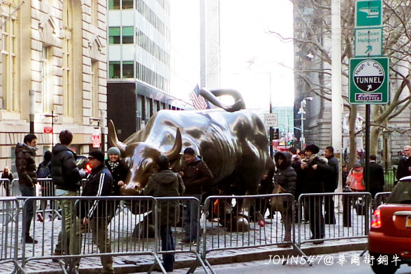 紐約觀光-華爾街銅牛 Wall Street Charging Bull6