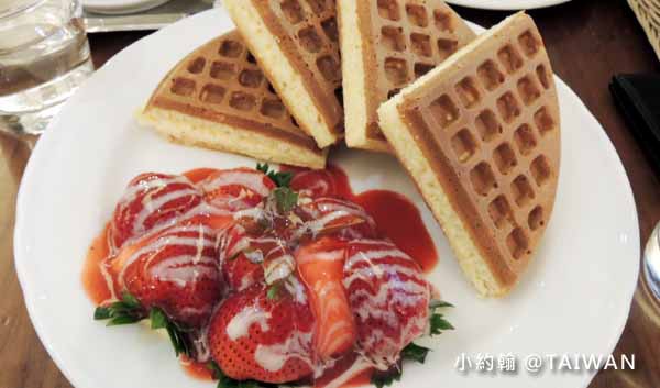 米朗琪咖啡館Melange Cafe冰滴咖啡草莓鬆餅@捷運中山站6.jpg
