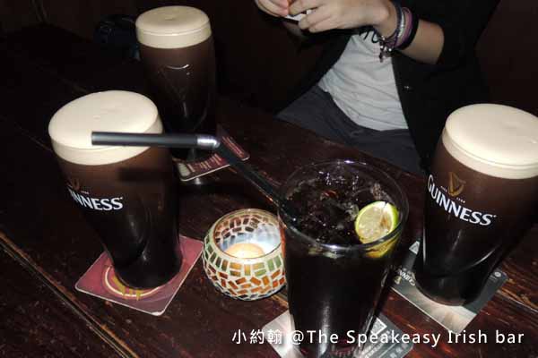 The Speakeasy Irish bar愛爾蘭酒吧,Guinness健力士醇黑生啤酒.jpg The Speakeasy Irish bar愛爾蘭酒吧,Guinness健力士醇黑生啤酒.jpg