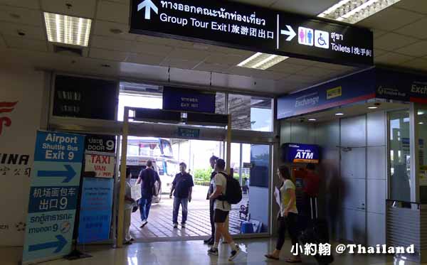 清邁機場申辦泰國SIM卡手機上網,搭計程車或小巴到飯店說明6.jpg