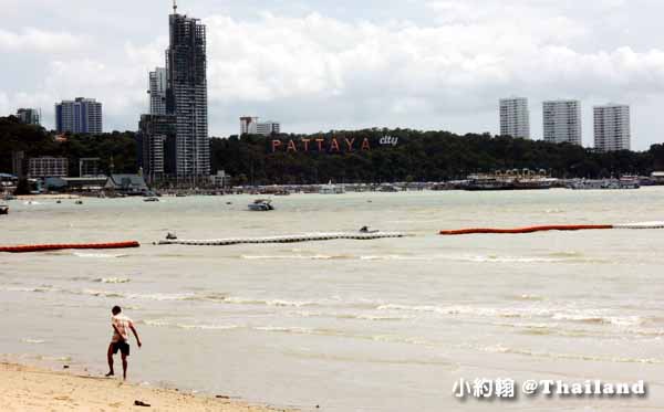 泰國Pattaya beach芭達雅海灘.jpg