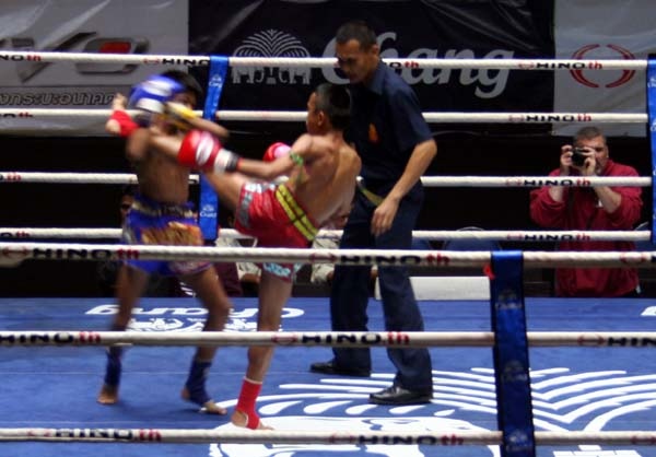 泰國曼谷正宗泰拳比賽Lumpinee Boxing Stadium 2.JPG