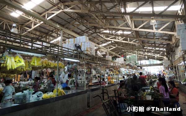 Yodpiman River Walk,flower market.jpg