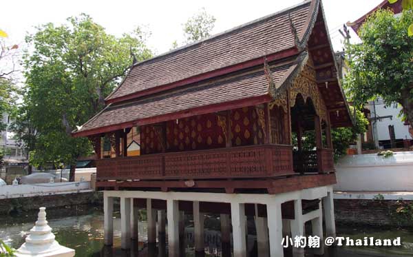 清曼寺Wat Chiang Man水池花園