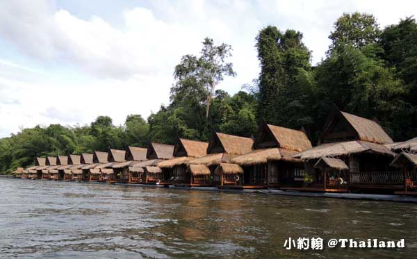 Floathouse River Kwai Resort2.jpg